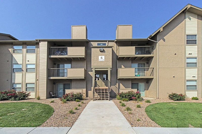 Photos & Videos | High Point East | Apartments in Wichita, KS